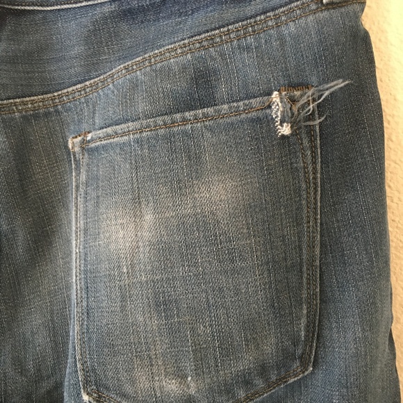 Low Rise Straight Fit Jeans - Picture 6 of 8